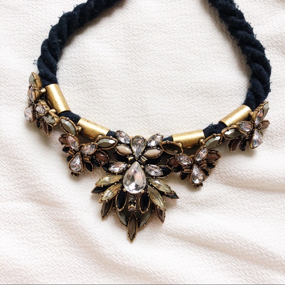 ✨Loft Rope Statement Necklace - Picture 2 of 3